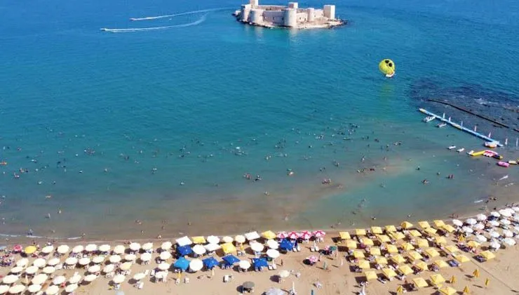 Eylül’de Kızkalesi’nde tatilci yoğunluğu