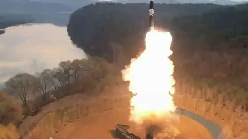 Kuzey Kore’den Japon Denizi istikametine bir balistik füze daha