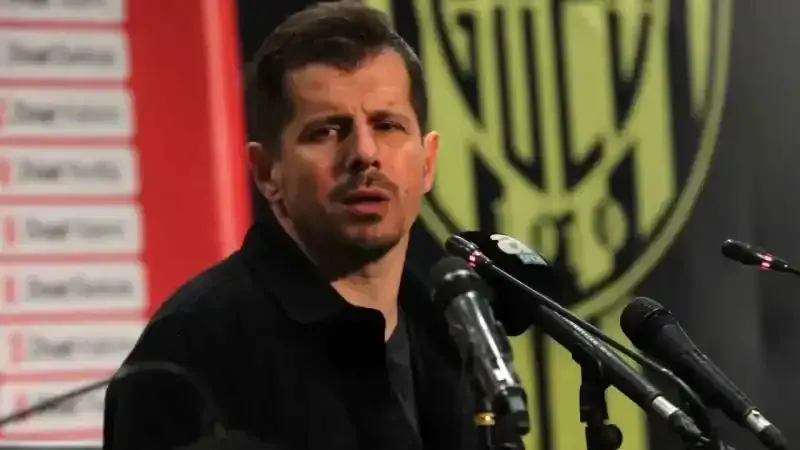 Emre Belözoğlu: “Sosyal medya lağım çukuru”