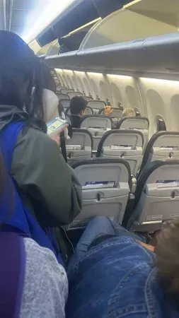 AJet’in Ankara-Erzincan seferi yapan uçağı bomba ihbarı nedeniyle Ankara’ya geri döndü