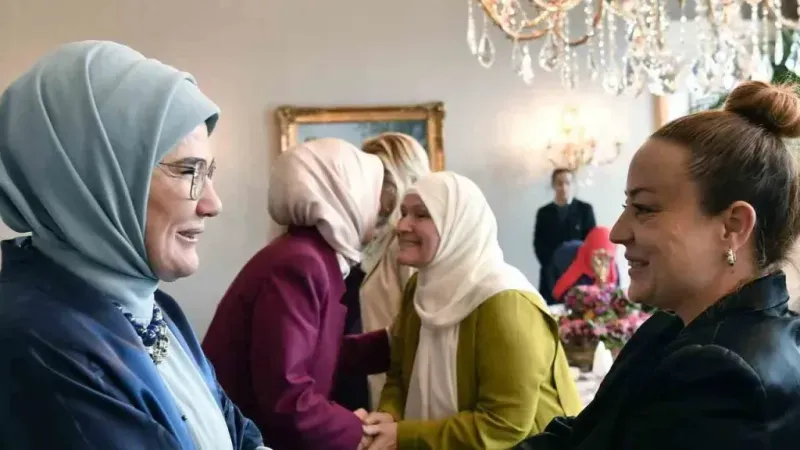 Emine Erdoğan, Anneler Günü vesilesiyle Devlet Konukevi’nde anneleri ağırladı: