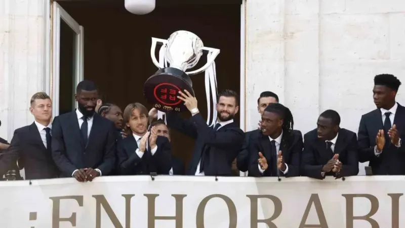 Real Madrid, şampiyonluk turu attı