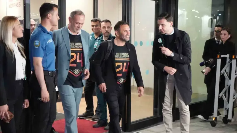 Okan Buruk: “Rekorlar kırarak şampiyon olduk”