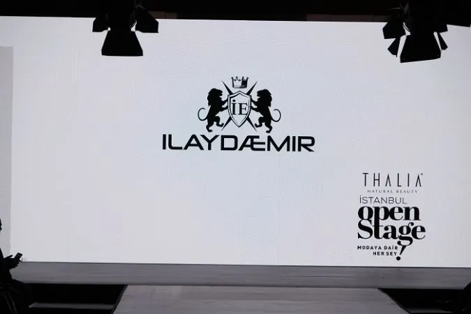 İlayda Emir Yine Adından Söz Ettirdi