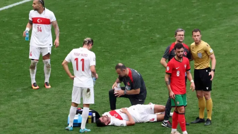 Samet Akaydın sakatlandı