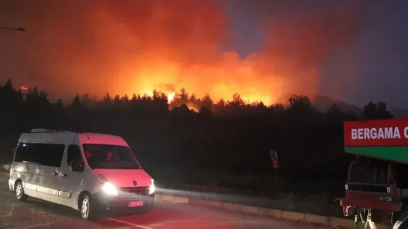 Bakan Yumaklı: “Tehdit altında olan herhangi bir yerleşim merkezi yok”