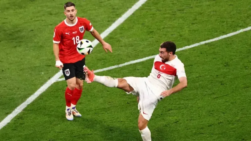 Orkun Kökçü ve İsmail Yüksek cezalı duruma düştü