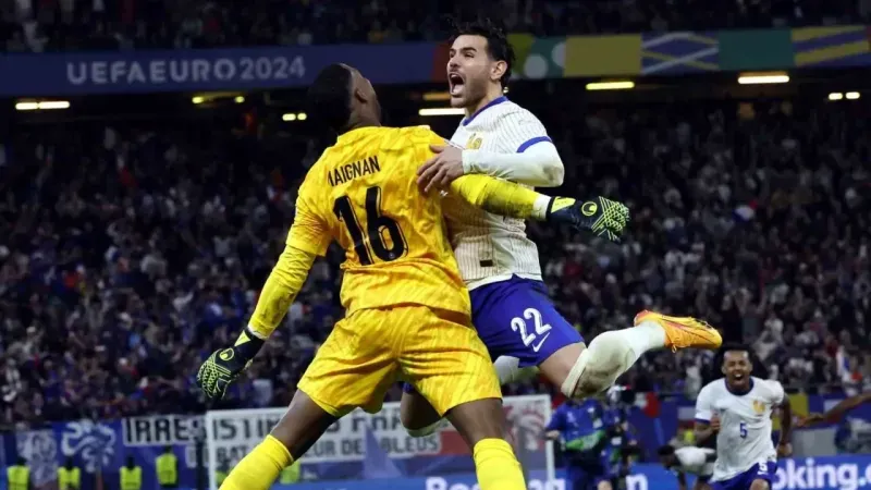 Fransa penaltılarla yarı finalde