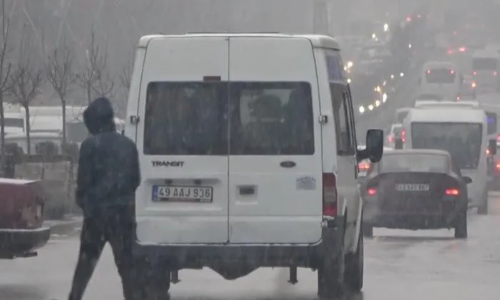 Muş’ta kar yağışı