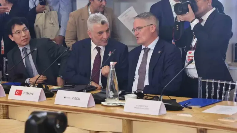 Bakan Bolat, G7 Ticaret Bakanları Toplantısı’na katıldı