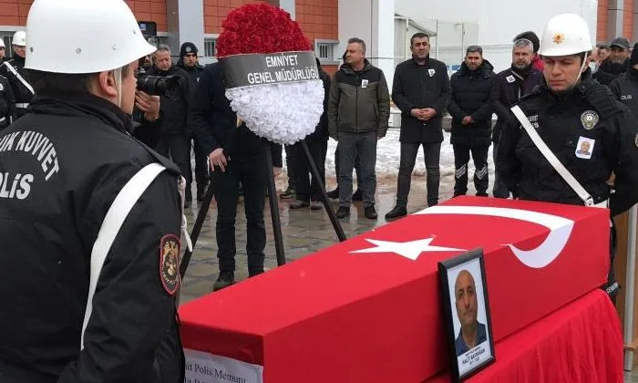 Kahramanmaraş’taki depremde polis memuru Halit Baydoğan şehit oldu
