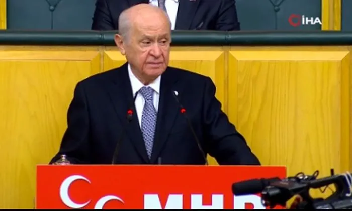 Devlet Bahçeli: Ahbapçılar va Babalacılar akbaba gibi kanat çırpmaktadır