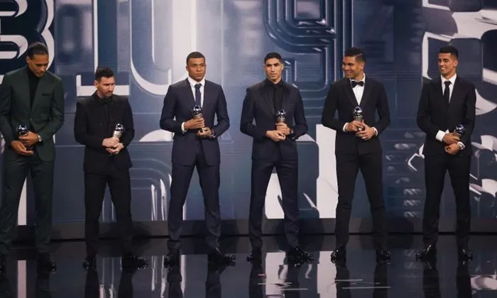 En İyi Erkek Futbolcu ödülü Messi’nin