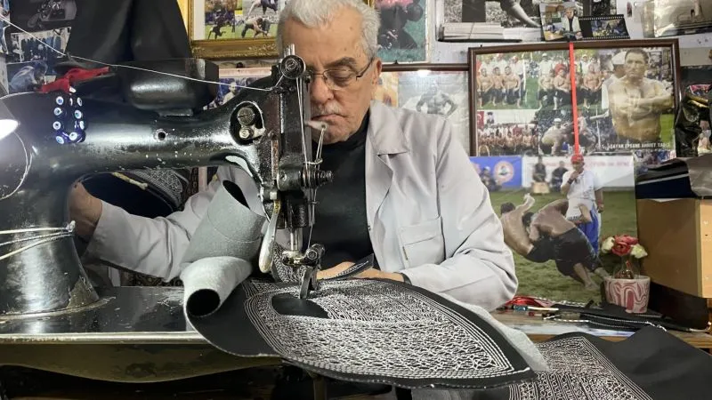 Pehlivanlar İçin 67 Yıldır Kispet Dikiyor