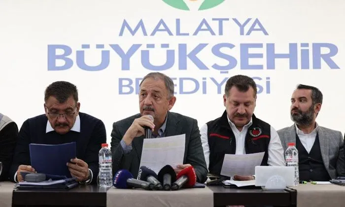 AK Partili Özhaseki: CHP’liler deprem bölgesine gelsin, kimler hizmet ediyor görsün