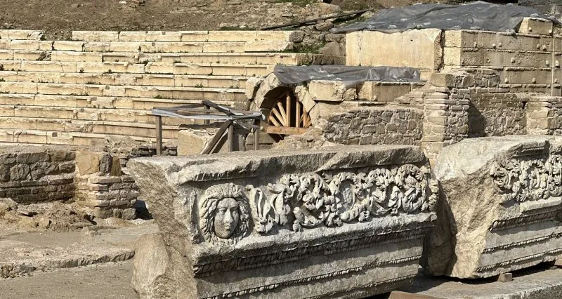 Yunan Öğretmen Antik Kente Hayran Kaldı