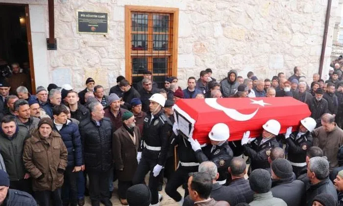 Eski Bakan Vefa Tanır, Konya’da son yolculuğa uğurlandı