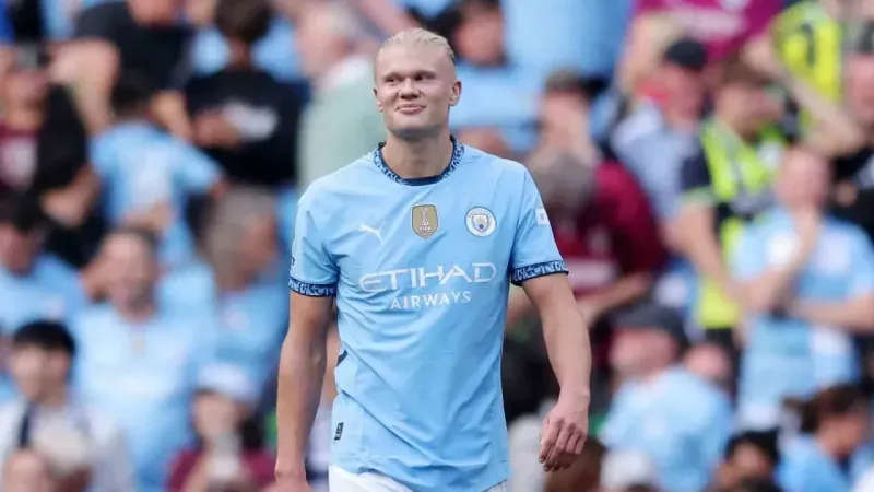 Erling Haaland, Wayne Rooney’i yakaladı