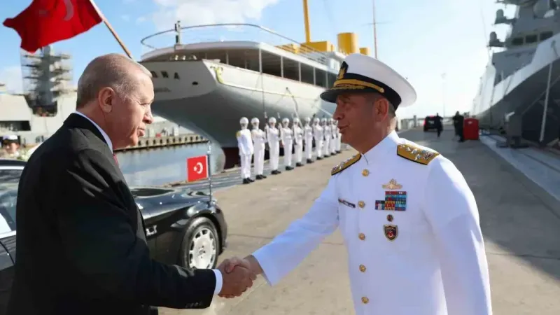 Cumhurbaşkanı Erdoğan yenilenen Savarona yatında incelemelerde bulundu