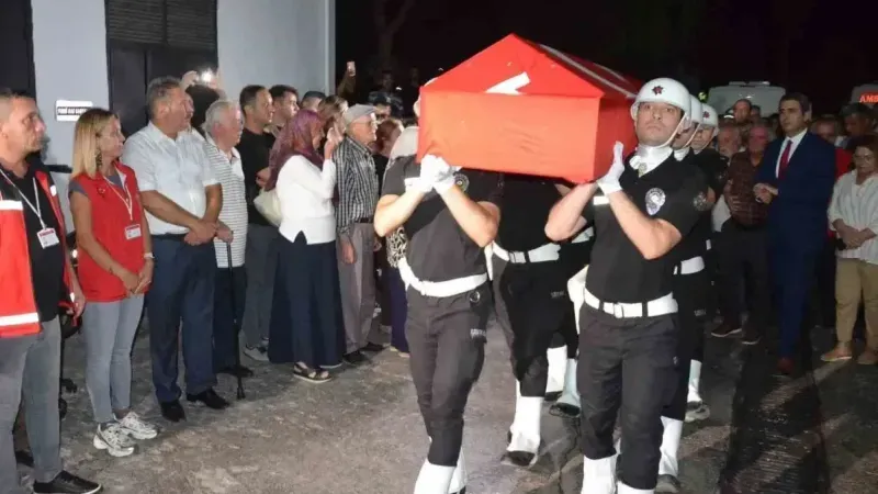 İsrail’in katlettiği Ayşenur’un cenazesi Aydın Didim’e getirildi