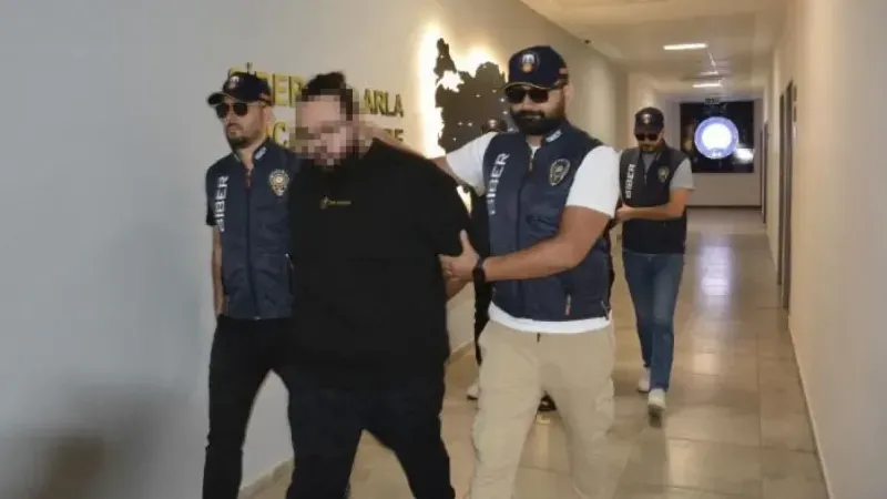 Jahrein ve Pungent 666 rumuzlu fenomenler müstehcenlik suçundan tutuklandı