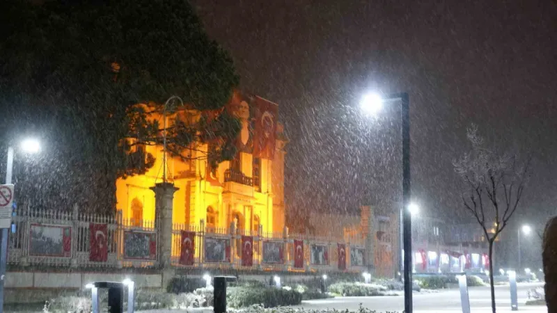 Edirne'de eğitime bir gün ara