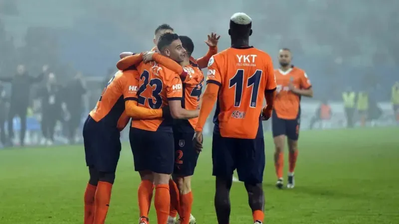 Trendyol Süper Lig: Başakşehir: 4 - Samsunspor: 0 (Maç sonucu)