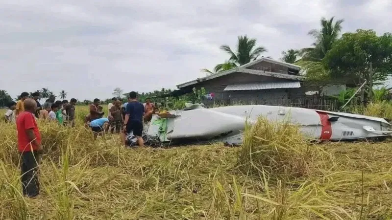 Filipinler’de uçak düştü: 4 kişi öldü