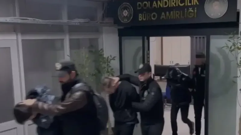 Sahte sevgili şebekesine ’Sevgililer Günü’ operasyonu: 16 gözaltı