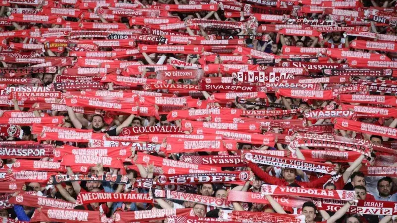 Sivasspor-Göztepe maçı kadın taraftarlara ücretsiz olacak