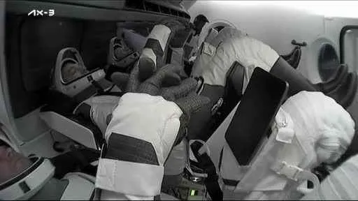 Türkiye’nin ilk astronotu Alper Gezeravcı ve Axiom-3 ekibi dünyaya iniş yaptı