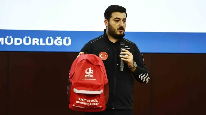 Uzmandan uyarı: "Deprem gelmeden evinizde tatbikat yapın"