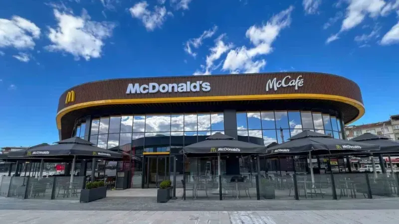 McDonald’s Türkiye 2 bin kişiyi işe alacak