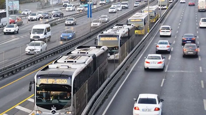 İstanbul'da toplu ulaşıma yüzde 35 zam 
