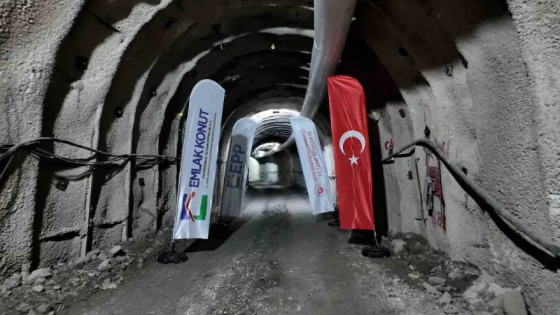 Bakan Kurum: "Ülkemizin en büyük atık su tünelini Hatay’da inşa ediyoruz"