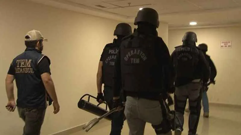 FETÖ operasyonu: 15 gözaltı