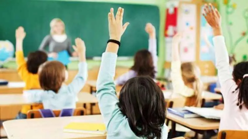 Çocuklar, tatilinin ne kadarını derse ayırmalı 