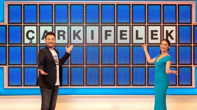 Çarkıfelek yarışmasını Onur Büyüktopçu sunacak Onur Büyüktopçu kimdir