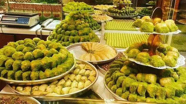 Baklava siparişleri rekor kırdı, üreticiler taleplere yetişemiyor