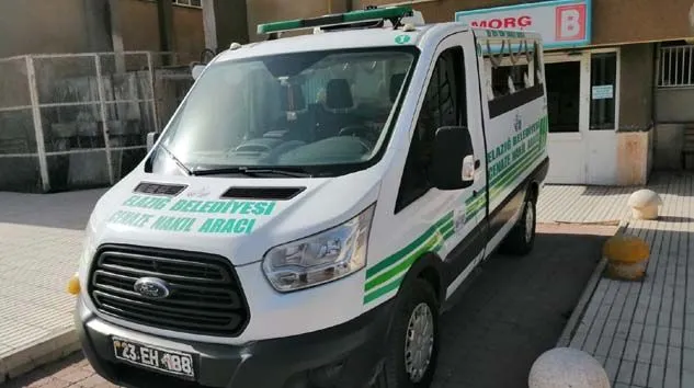 Elazığ’da serinlemek için girdiği gölete giren genç adam hayatını kaybetti