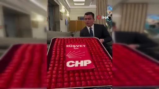 Osman Gökçek’ten CHP’ye ‘baklava’ göndermesi