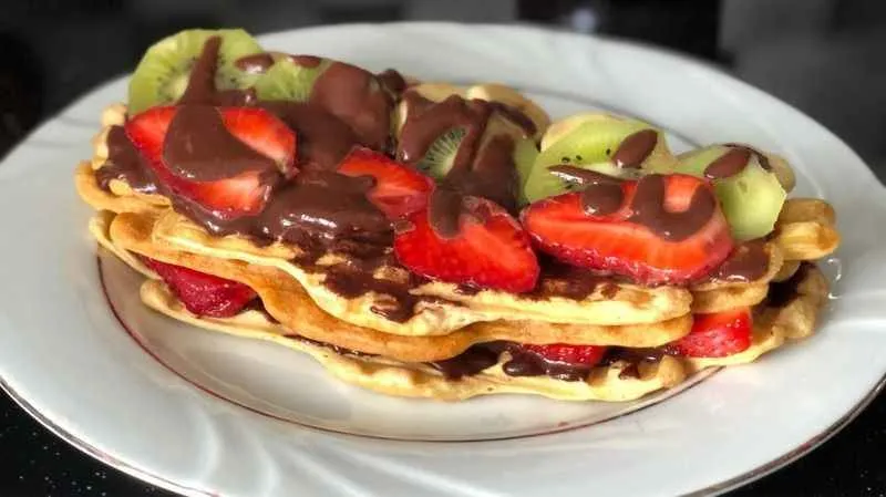 Yapımı kolay yemesi olay: Tost makinesinde Ev Yapımı Waffle Tarifi