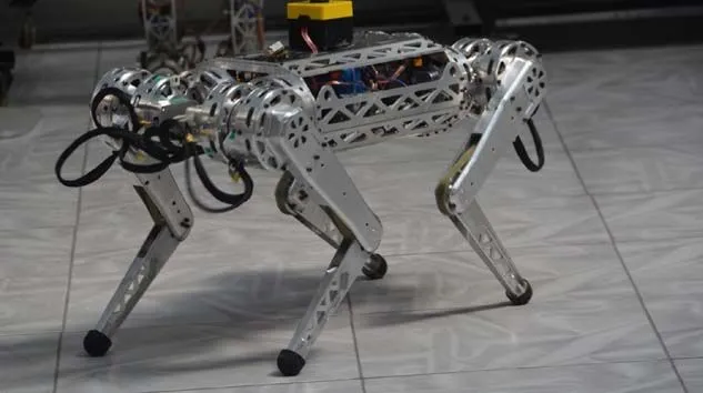 Uzaya gitmek isteyen ilk Türk robot “ARAT”