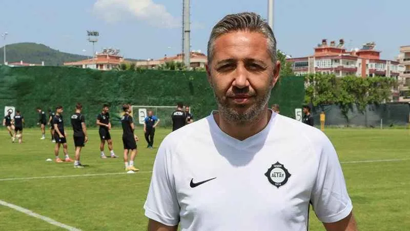 Altay, teknik direktör Tuna Üzümcü ile yola devam kararı aldı