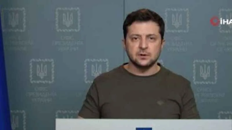 Zelenskiy: “Rusya, Zaporijya nükleer santralinin çatısına patlayıcıya benzeyen maddeler yerleştirdi”