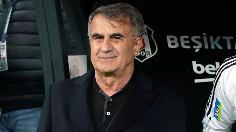 "Şampiyonluk dışındaki bir durumu başarı olarak göremeyiz"