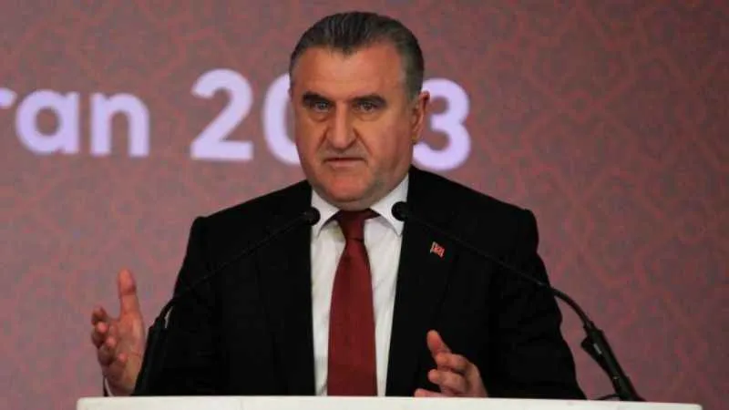 Bakan Osman Aşkın Bak’tan Ragbi Kadın Milli Takımı'na tebrik