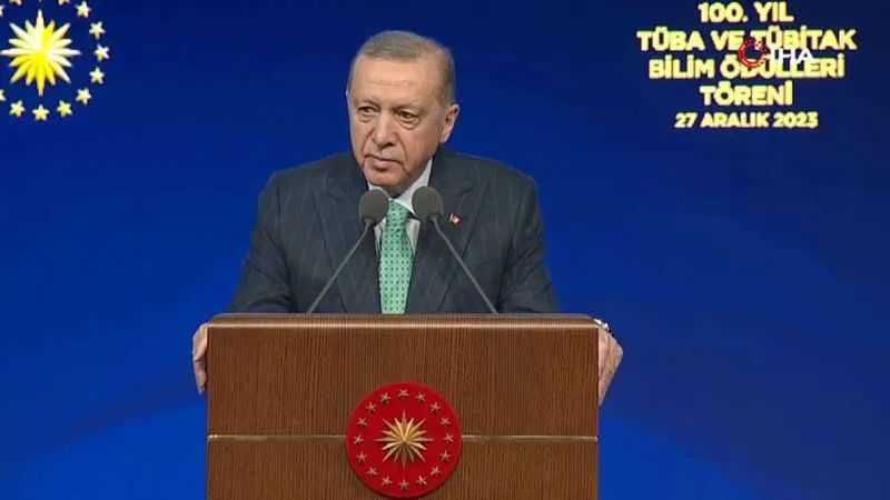 Cumhurbaşkanı Erdoğan: "Hitler'den geri kalır yanı var mı?"