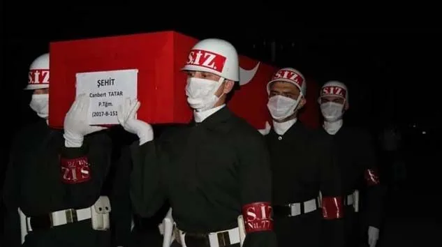 Ağrı’da iki asker şehit oldu