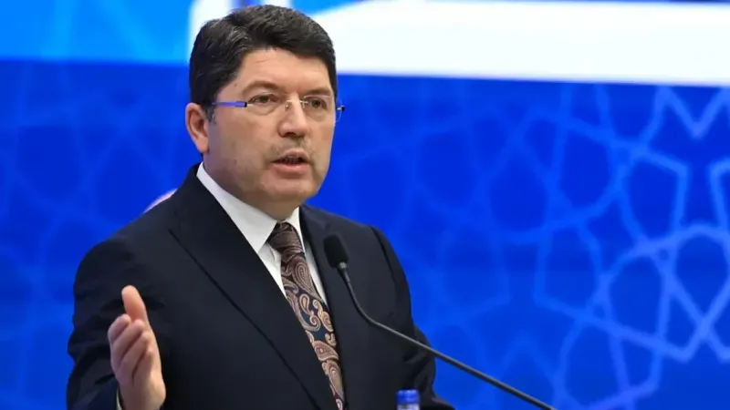 Bakan Tunç: "Kanunlar karşısında herkes eşittir"